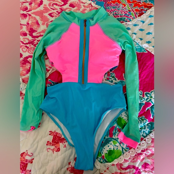 Colorblock One Piece Swimsuit - Picture 1 of 2